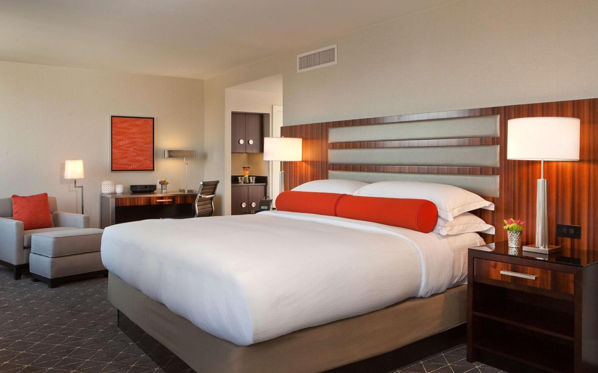 Hilton Nashville Downtown Экстерьер фото