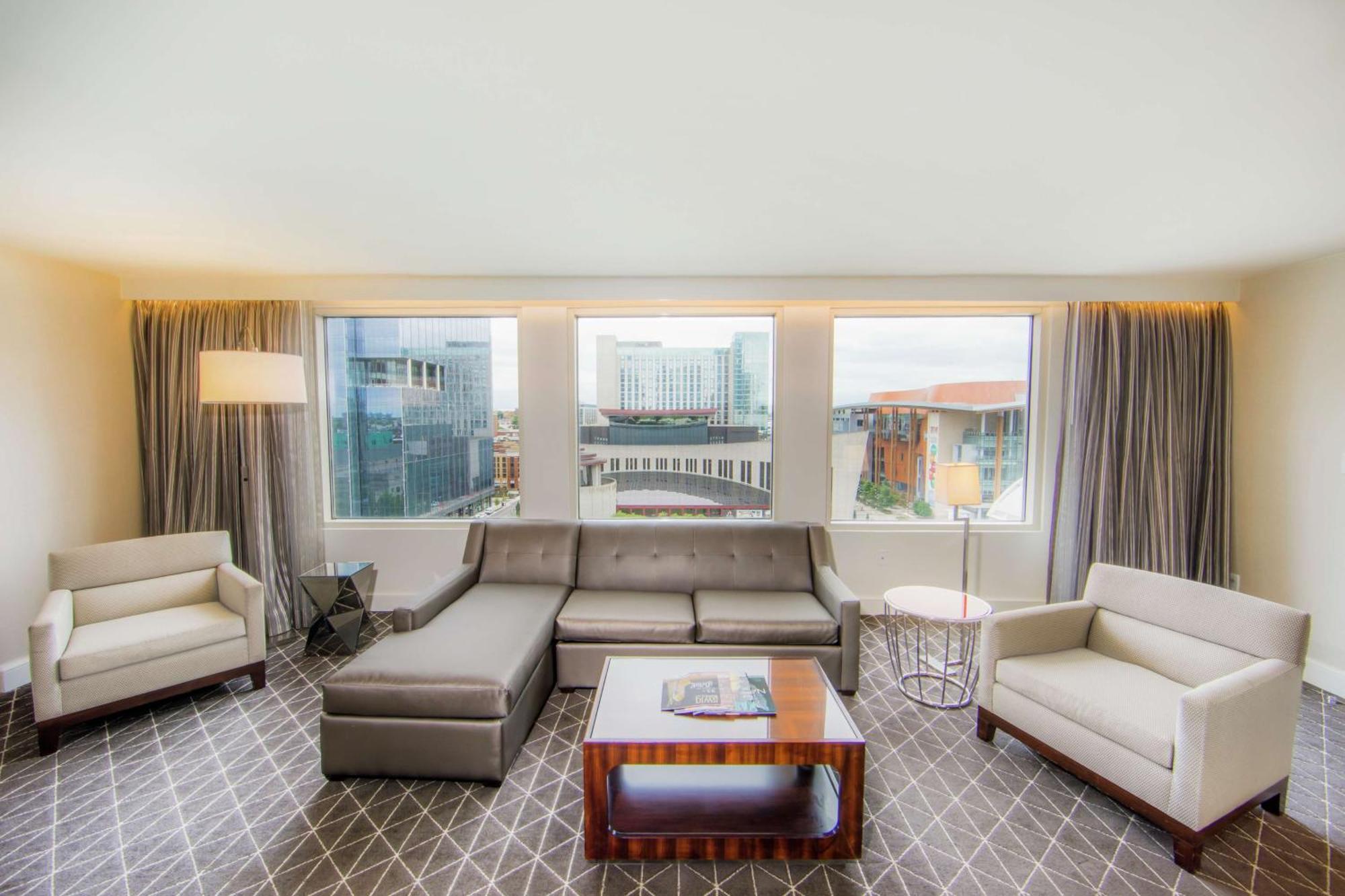 Hilton Nashville Downtown Экстерьер фото