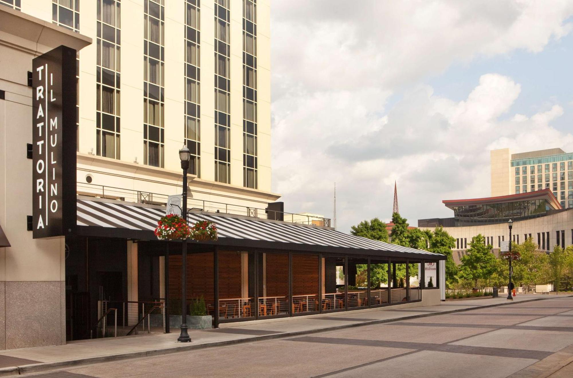 Hilton Nashville Downtown Экстерьер фото